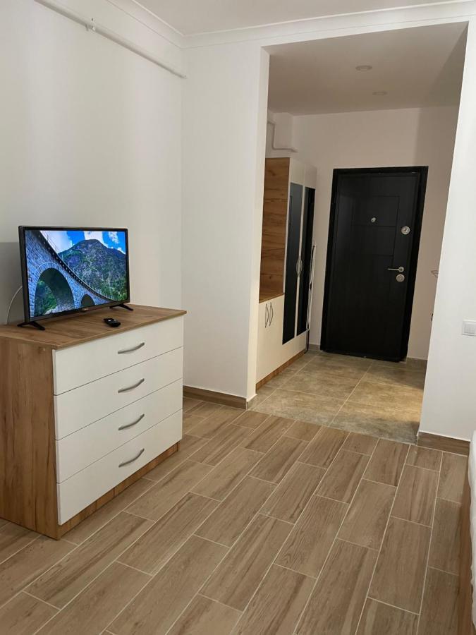 Militari Comfort Studio Rosu ภายนอก รูปภาพ